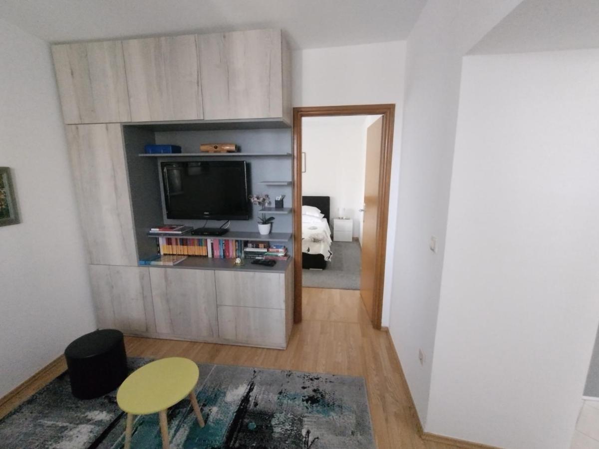 Jakov Apartments Оребич Экстерьер фото