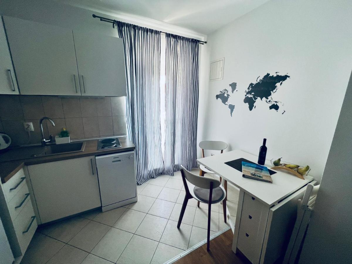 Jakov Apartments Оребич Экстерьер фото